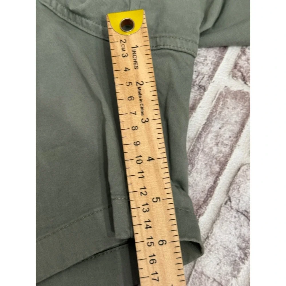 Chubbies Mens Green Khaki 5.5